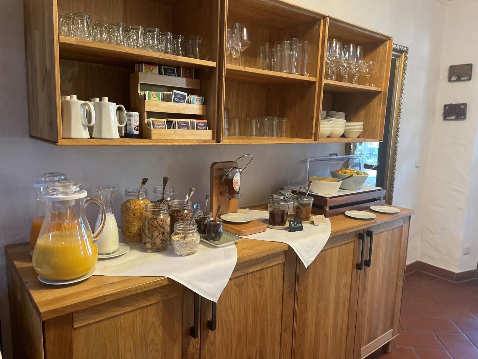 Landhotel Battenheimer Hof ボーデンハイム エクステリア 写真